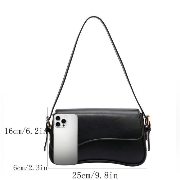 Crossbody Saddle Bag - Picture 11 of 11